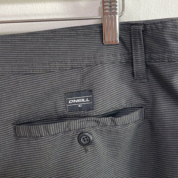 O’Neill Hybrid Shorts Black & Gray Size 36 - Picture 3 of 7